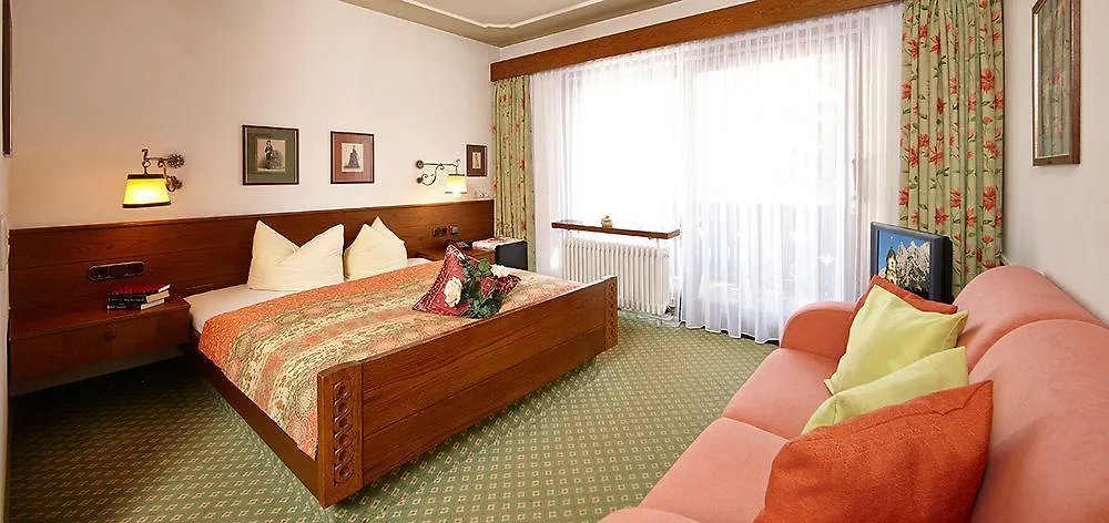 Hotel Bichlerhof Mittenwald 3*,