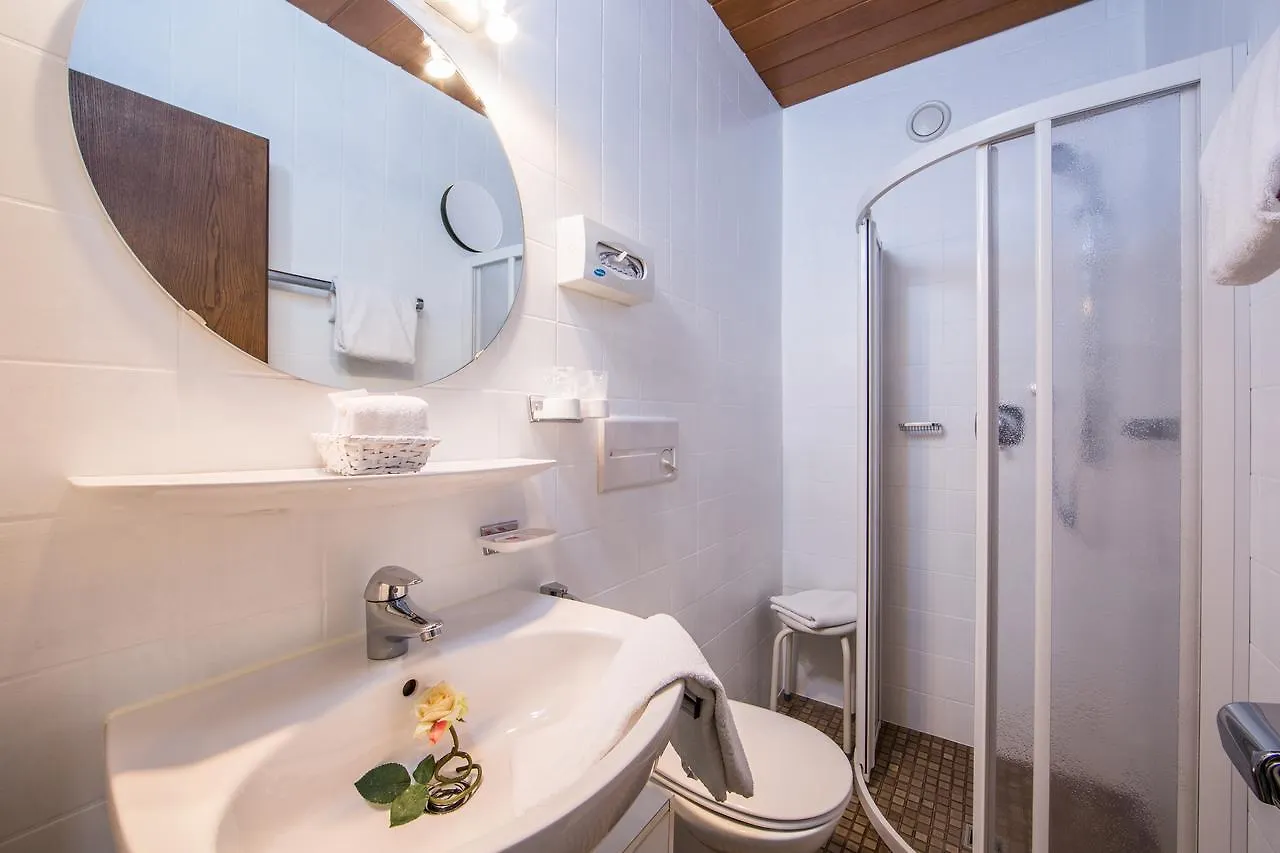 Hotel Bichlerhof Mittenwald 3*,  Germany